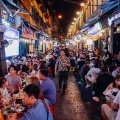 Hanoï la nuit: entre douceur locale et vibrance urbaine