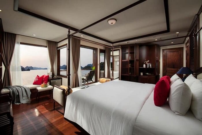 7 choses savoir réussir croisière baie halong chambre luxe