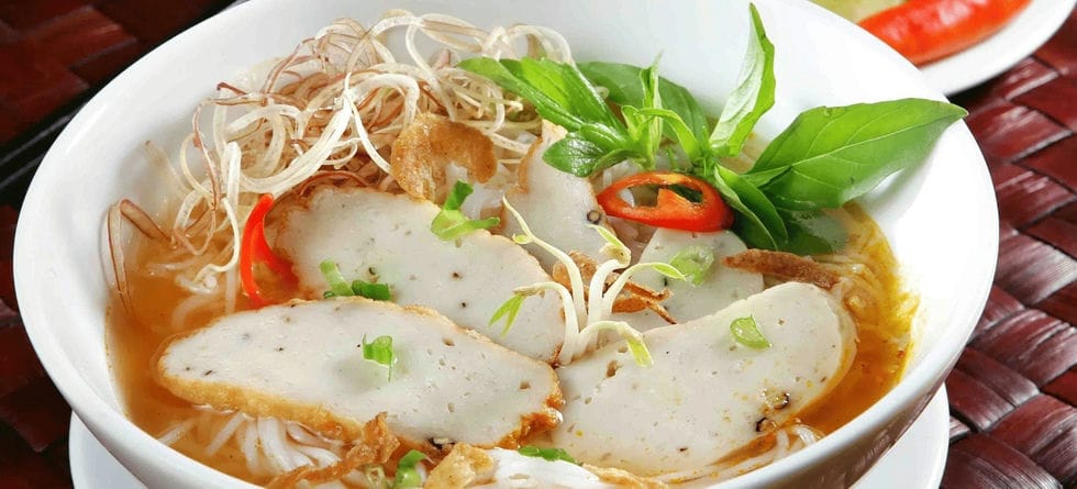 Banh canh cha ca