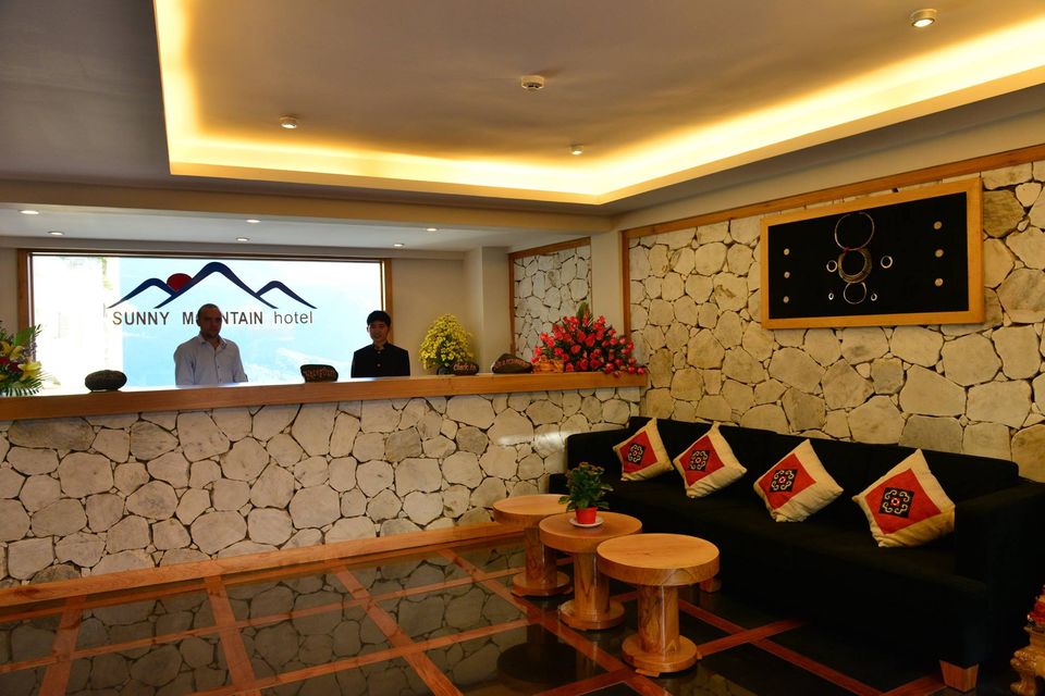 Sunny Mountain Hotel