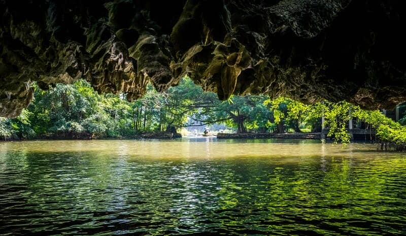 Que voir Tam Coc et alentours grotte