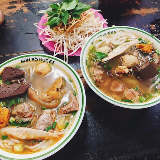 Top 10 plats vietnamiens bun bo hue