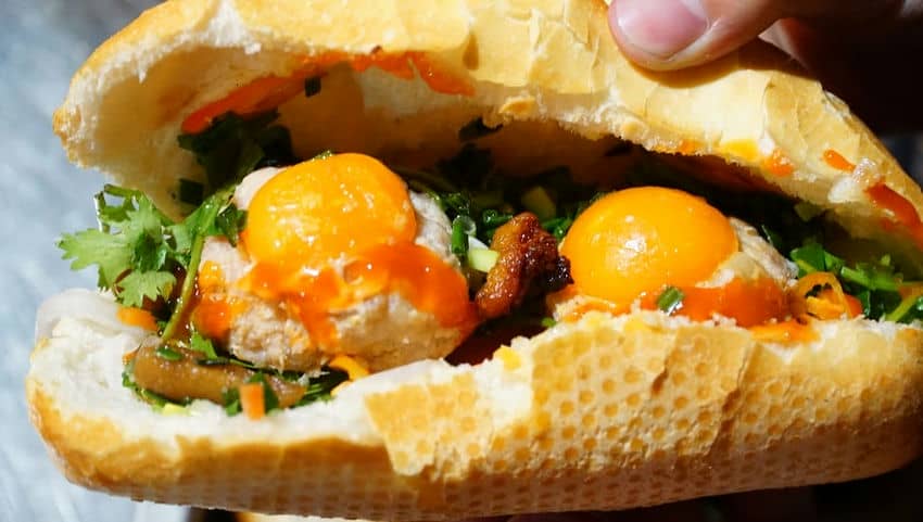 Top 6 lieux déguster banh mi Vietnam Saigon