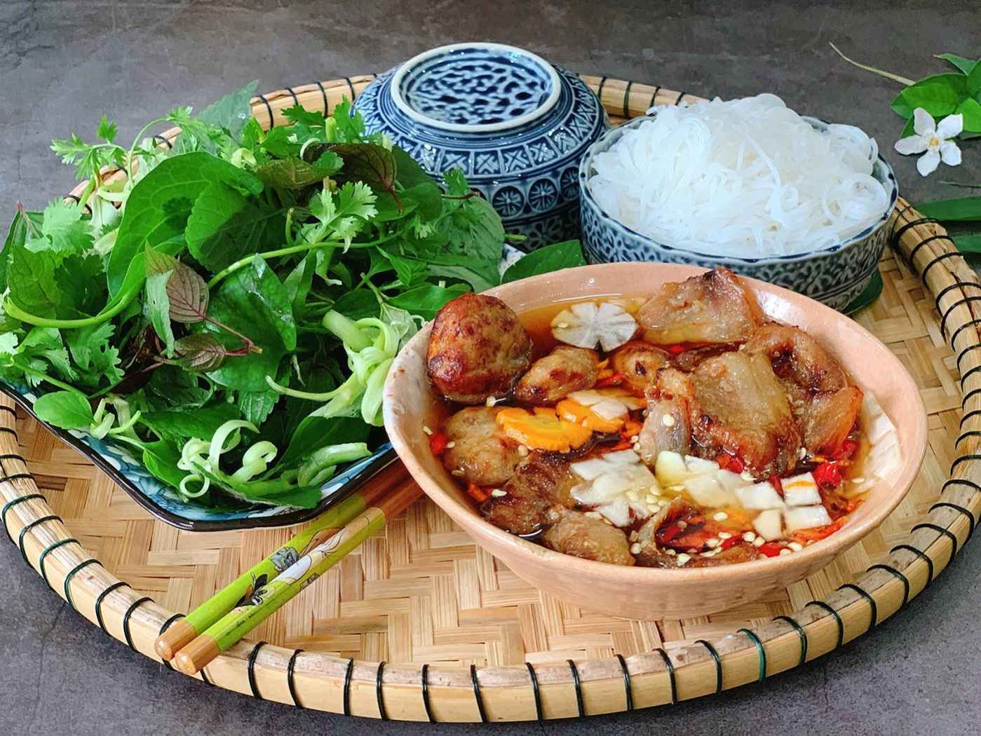 bun-cha-ha-noi.jpg