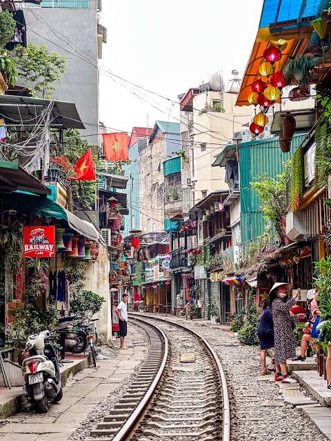 pho-duong-tau-hanoi.jpg